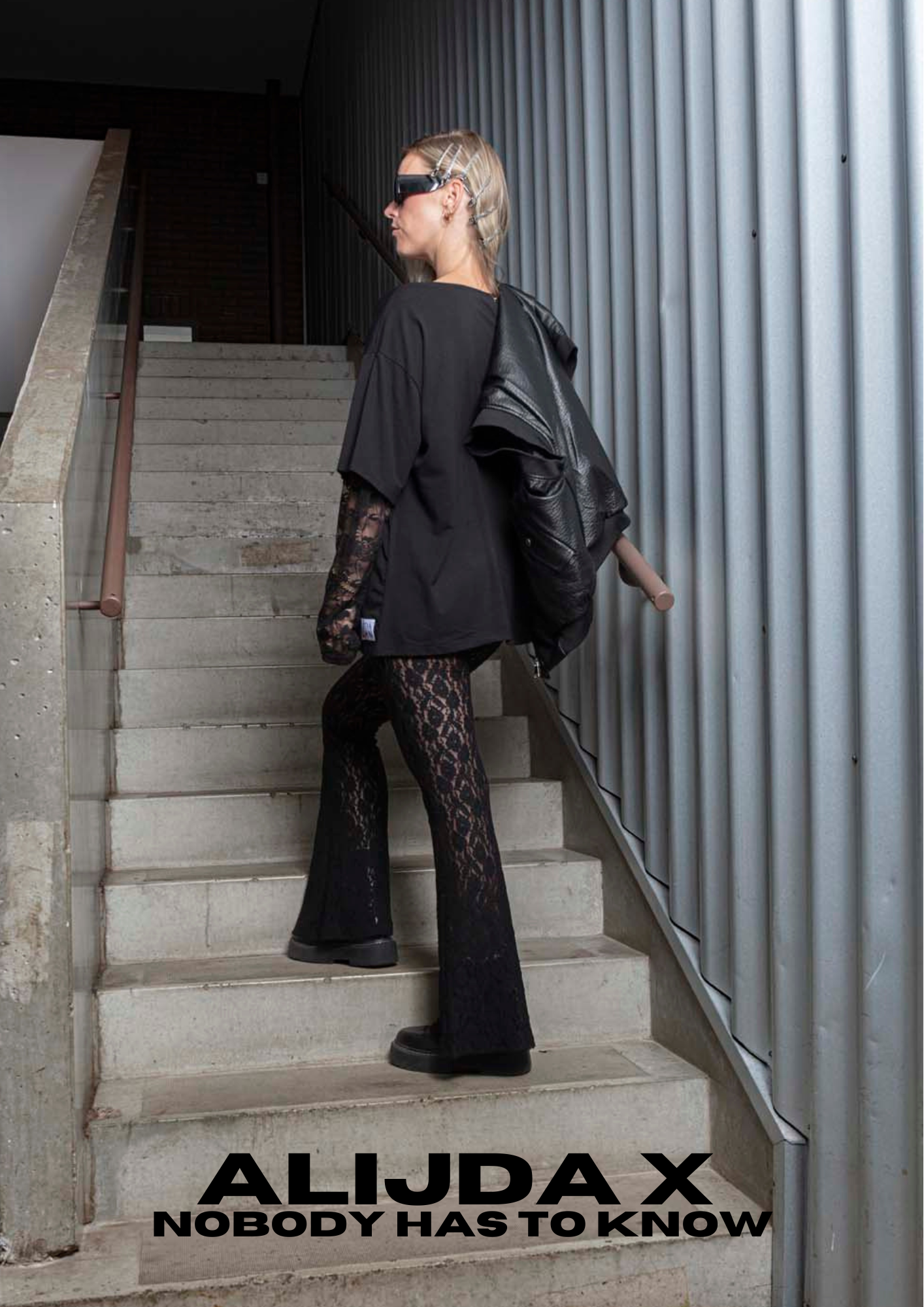 ALIJDA X NHTK Lace-Sleeved T-Shirt