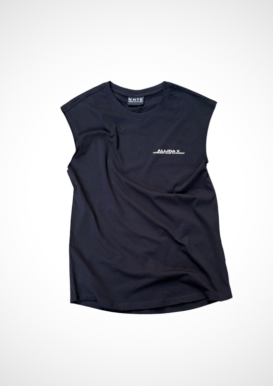 ALIJDA x NHTK – Oversized Sleeveless Shirt