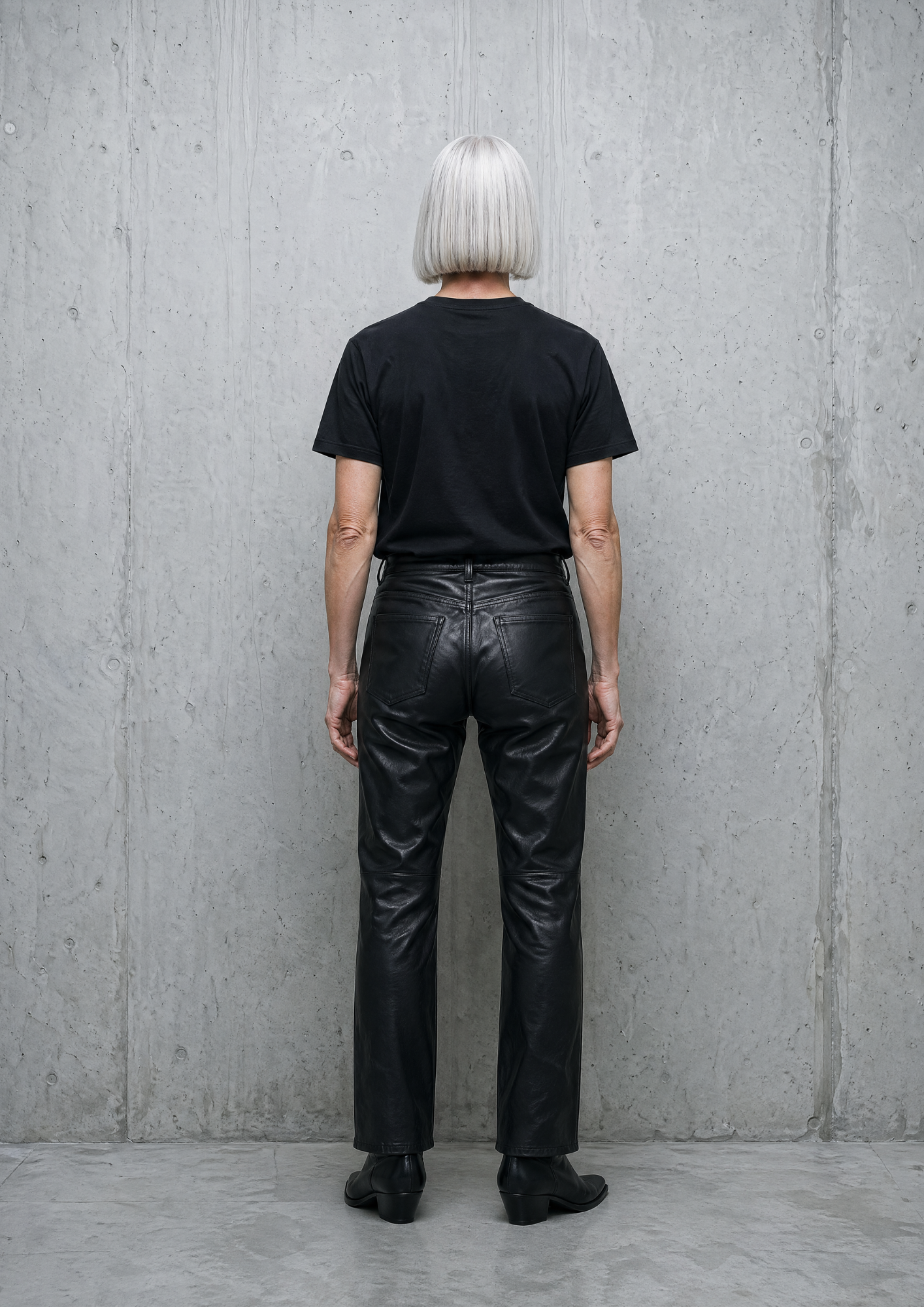 T-Shirt Black NO AGE