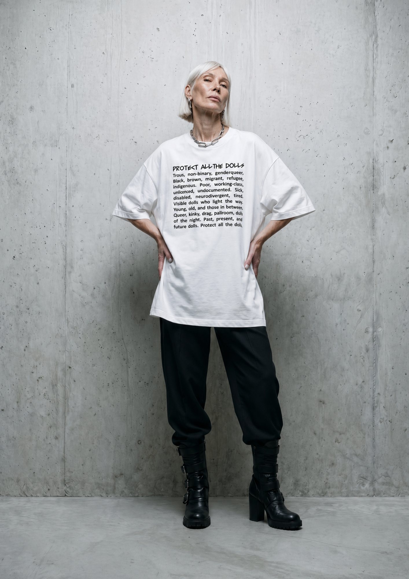 T-Shirt White PROTECT ALL THE DOLLS