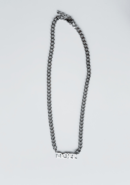 DOLL Necklace