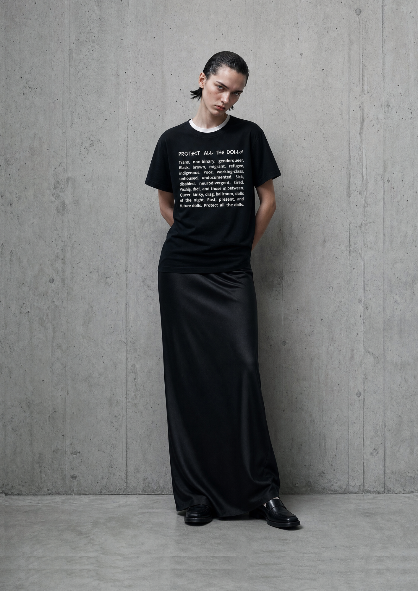 T-Shirt Black PROTECT ALL THE DOLLS