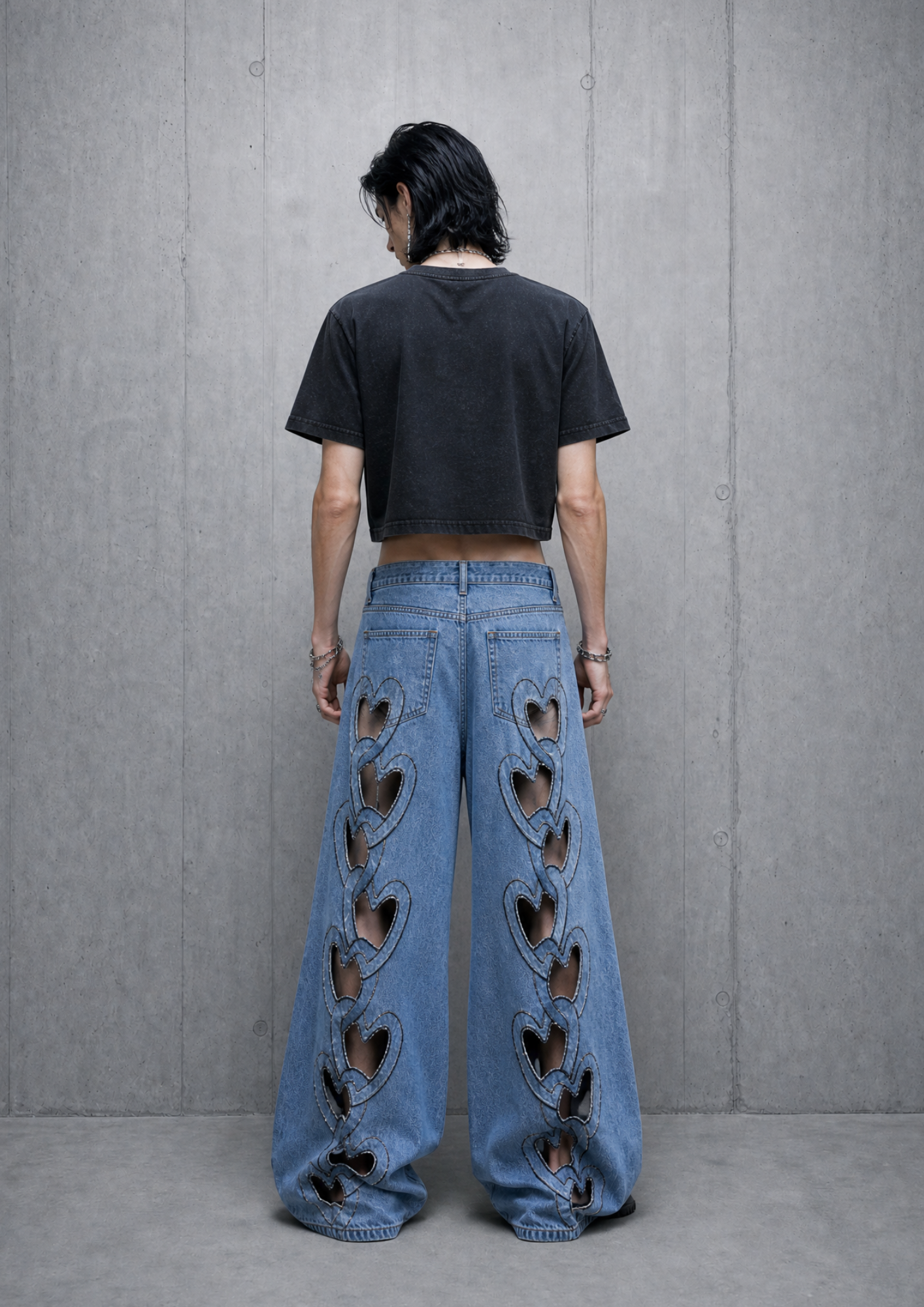 NO GENDER cropped top vintage wash